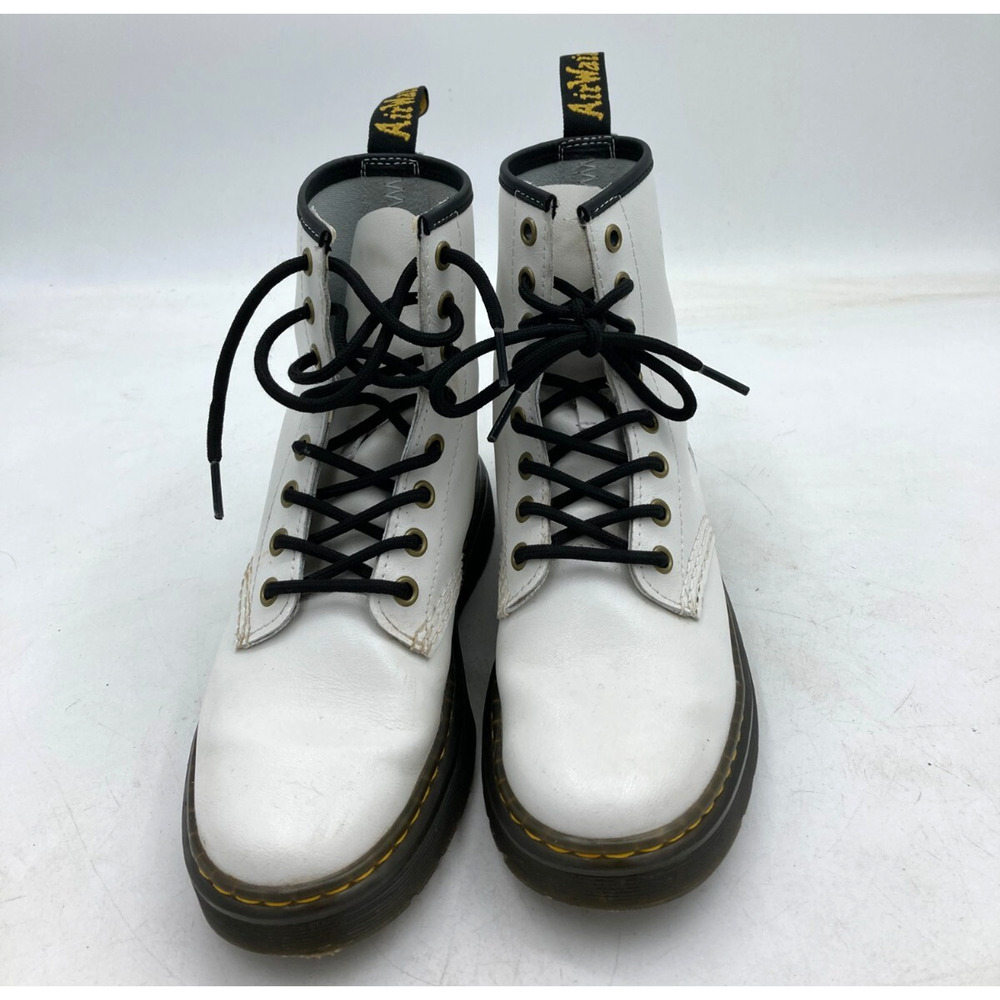 Dr. Martens Zavala‎ Women Size 6 Combat Boots Air Wait Ankle Leather White